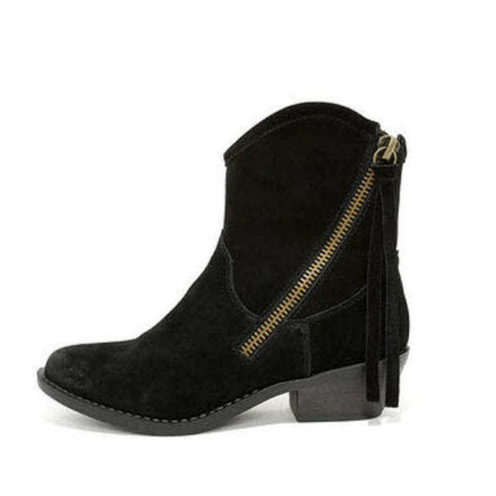 Report Signature ~ VON ~ Suede Boots ~ 8.5 M ~ black